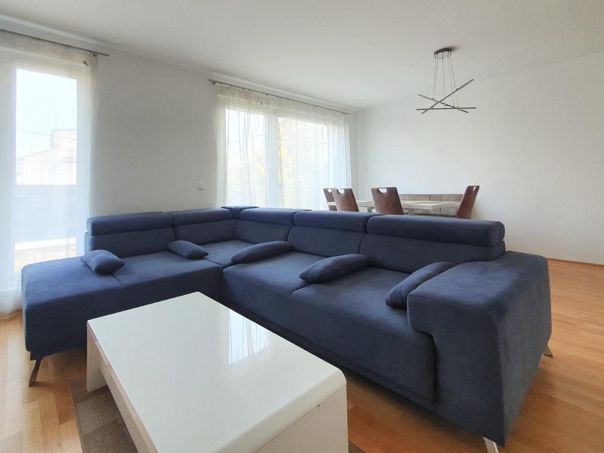 Near Lake Spacious&Furnished Beautiful Apartment Viena Exterior foto
